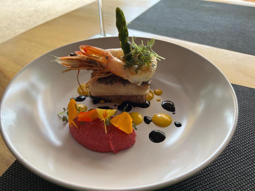 Café de Playa beach front suites Coco Exterior foto