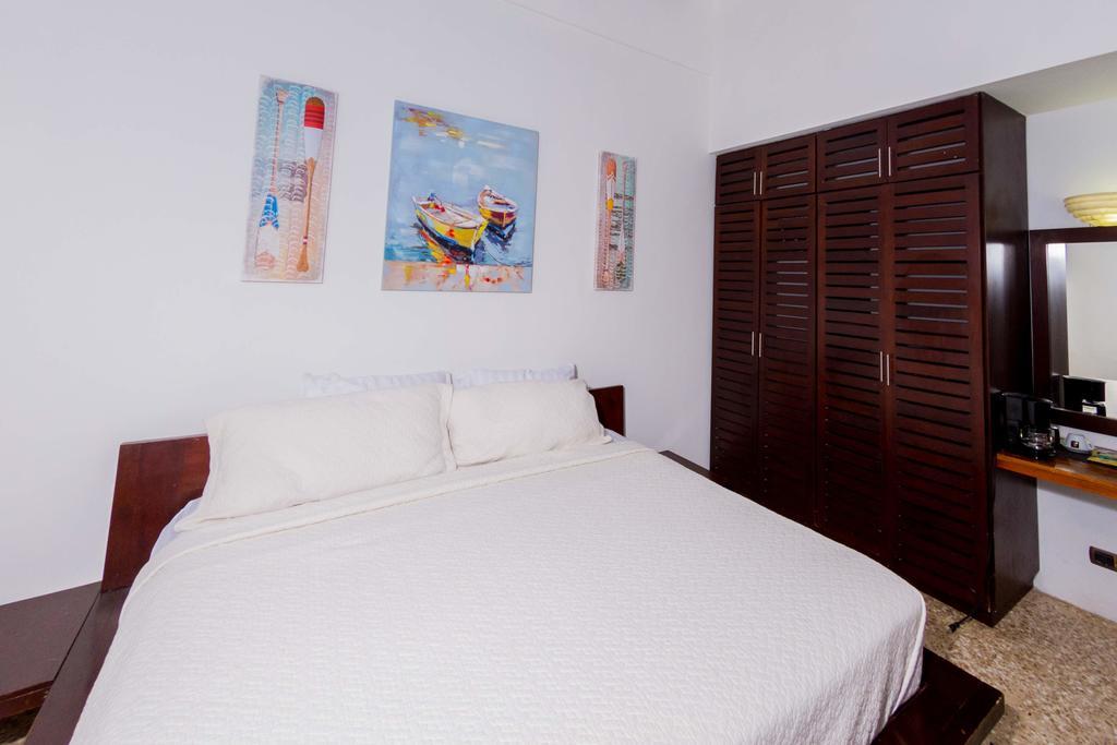 Café de Playa beach front suites Coco Exterior foto